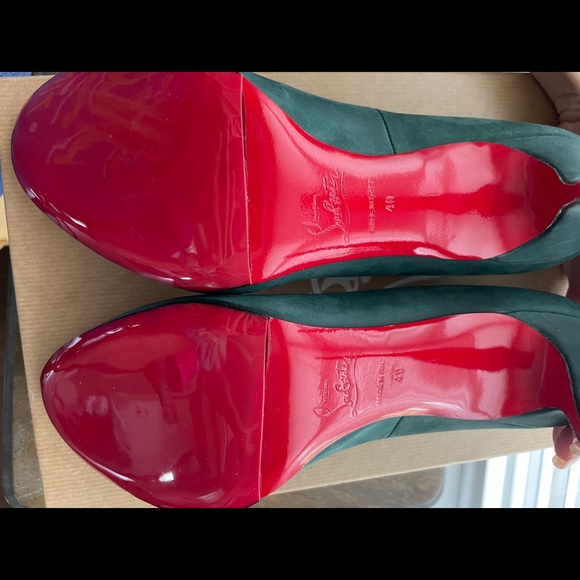 COPY - Christian Louboutin Pumps - Picture 4 of 5